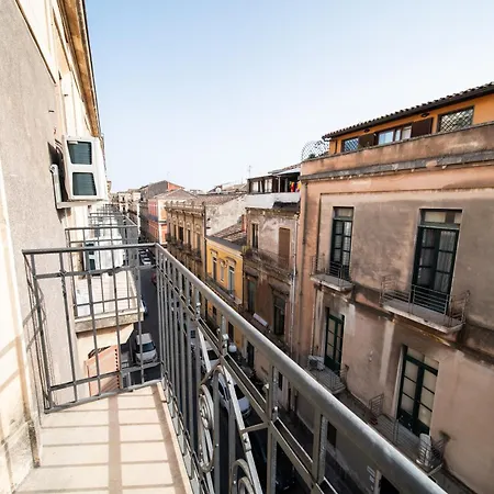 Apartman Volcano's - Agrumi - The First Eco - Chic In Sicily
